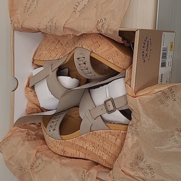 Kork-Ease Austin Braided platform sandal, grey, new in box - Picture 5 of 6